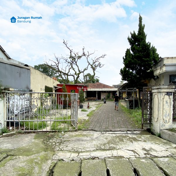 Rumah Di Daerah Cipadung