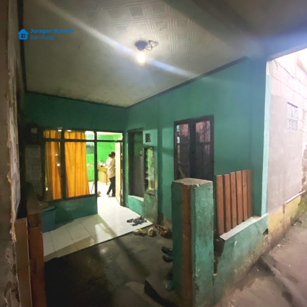 Rumah di daerah Padasuka