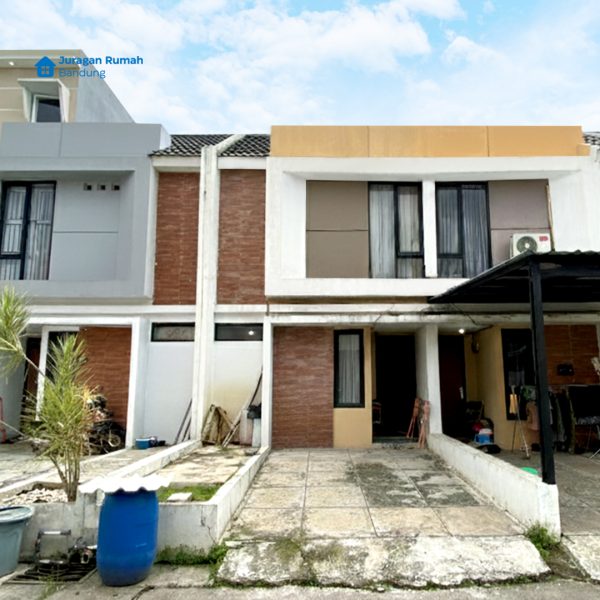 Rumah di daerah Ciwastra