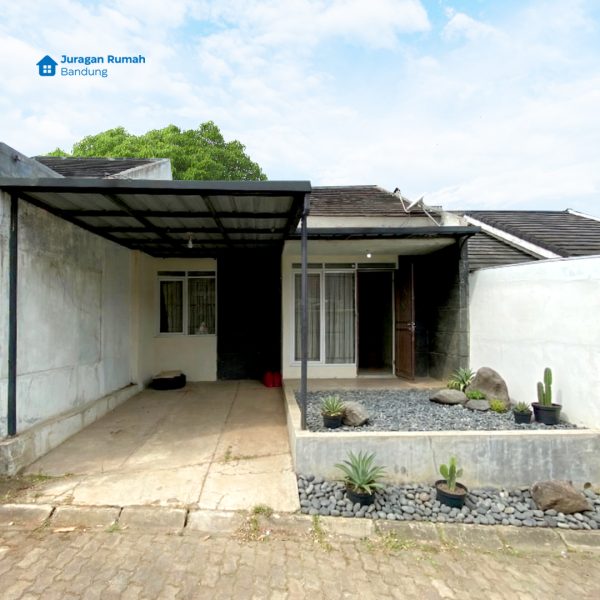 Rumah Di Daerah Cinunuk