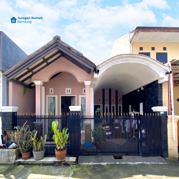 Rumah daerah di Buahbatu