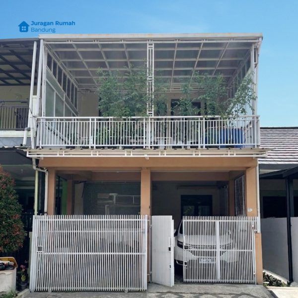 Rumah di Daerah Antapani