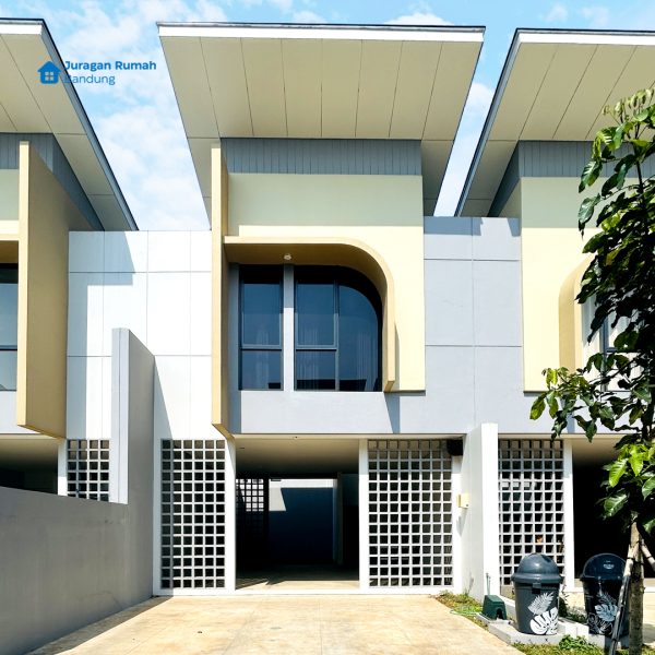 Rumah Di Daerah Podomoro Park