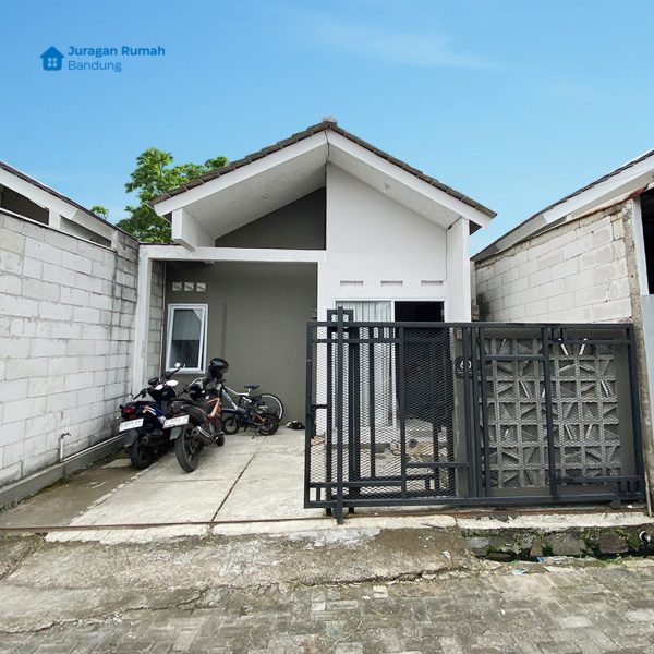 Rumah siap Huni di Ciwastra Bandung