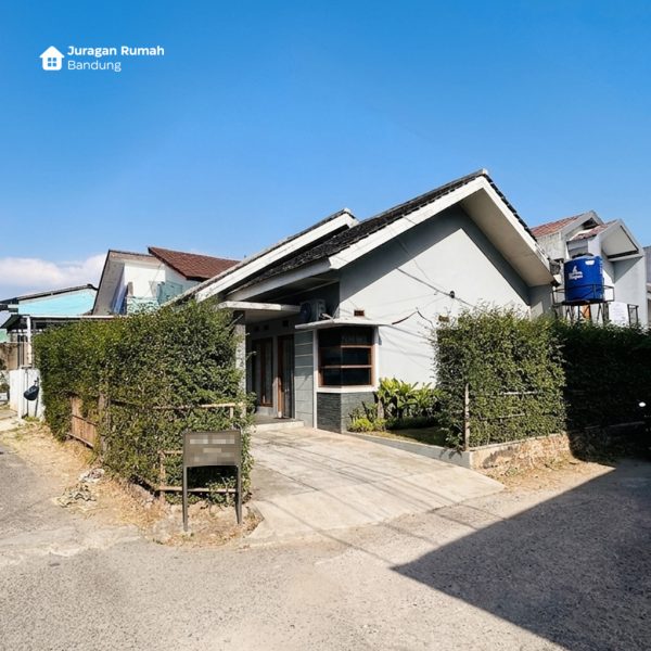 Rumah di daerah Arcamanik