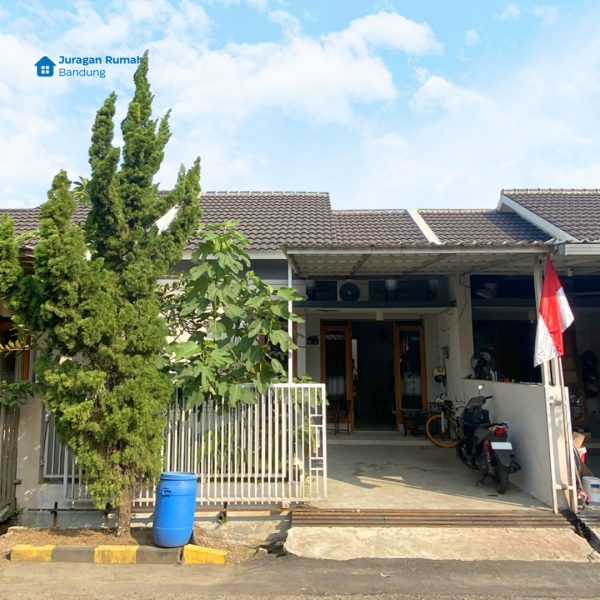 Rumah di daerah Bumi Adipura