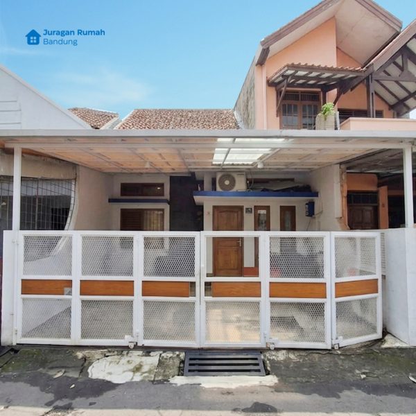 Rumah Semi Furnish di Antapani Kota Bandung
